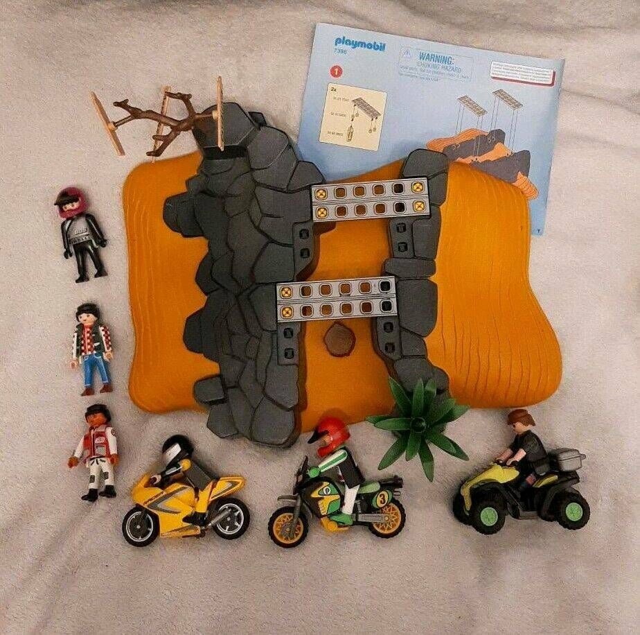 Playmobil Set Motor Cross Bahn Motorrad Quad  6 Figuren in Ansbach