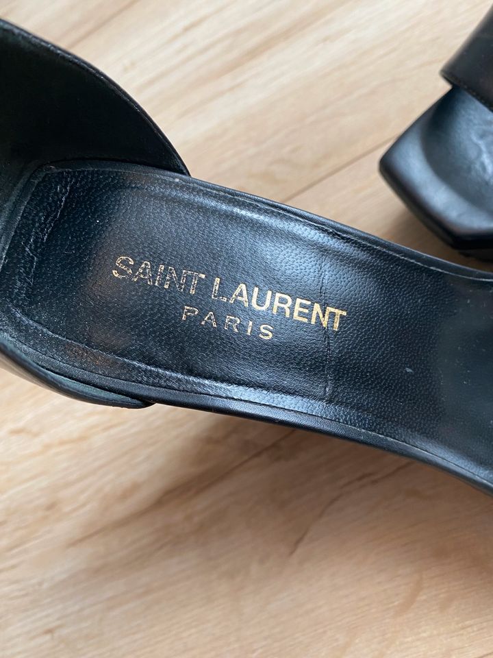 SAINT LAURENT Keilabsatz in Berlin