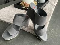 HÖGL Damen Pantolette Gr.6 kaum getragen grau stylisch Neuwertig Nordrhein-Westfalen - Geldern Vorschau