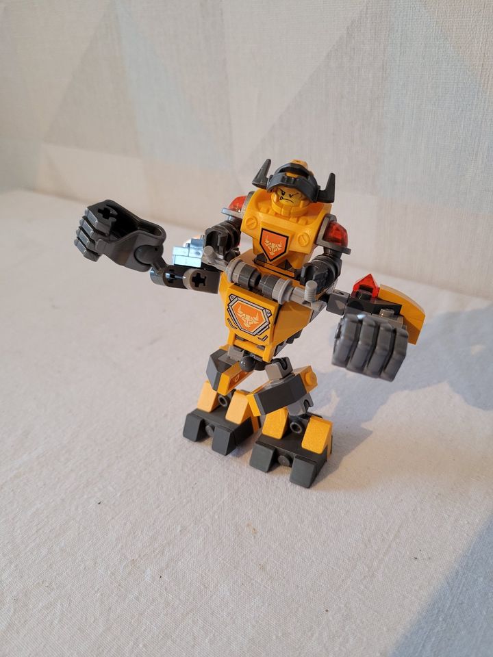 LEGO Nexo Knights - 70365 Action Axl in Hamburg