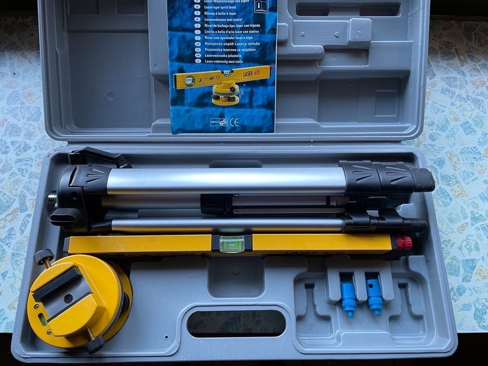 PARKSIDE Laser 670 Tool Kit Laserwasserwaage mit Stativ in Saarland - St.  Wendel | Heimwerken. Heimwerkerbedarf gebraucht kaufen | eBay Kleinanzeigen  ist jetzt Kleinanzeigen | Weitere Werkstatteinrichtung