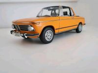 Autoart BMW 2002 Baur Cabriolet Modellauto 1:18 Defekt Nordrhein-Westfalen - Velbert Vorschau