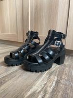Schwarze Absatzschuhe Nordrhein-Westfalen - Hamm Vorschau