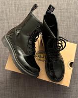 Dr. Martens 1460 Mono Patent Lamper, Gr. 38, wie #neu Baden-Württemberg - Filderstadt Vorschau