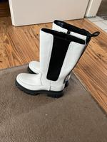 UGG Stiefel Größe 38 Schleswig-Holstein - Belau bei Wankendorf Vorschau
