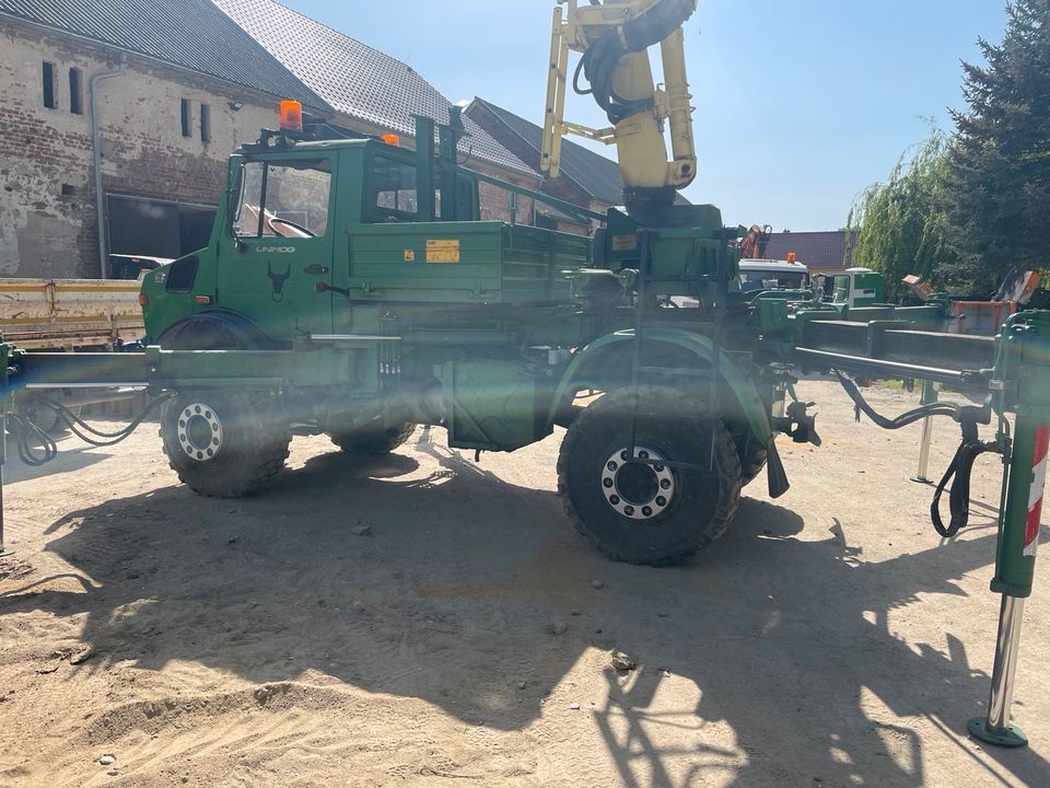 Unimog 1750 mit HIAB 190 Kran in Neschwitz