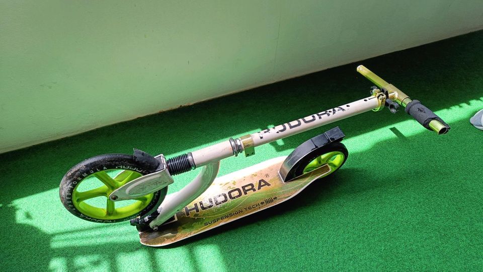 HUDORA Roller, Scooter klappbar in Korntal-Münchingen