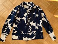 Strickjacke Monari, Gr 40, blau-creme, neuwertig, 2-Wege Zipper Hessen - Kassel Vorschau