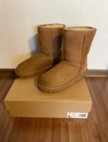 Ugg Boots Classic Short ll chestnut 38 Altona - Hamburg Iserbrook Vorschau