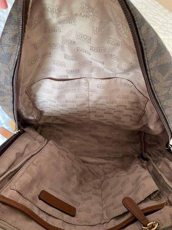 Michael Kors Rucksack braun, wie neu in Kamen