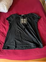Shirt schwarz mit Muster und bendeln gr. 40 Rheinland-Pfalz - Alzey Vorschau