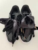 Puma Basket Heart Patent schwarz Nordrhein-Westfalen - Bad Wünnenberg Vorschau