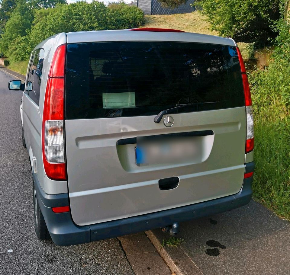 Mercedes Benz Vito 116 4x4 W639 in Saarlouis