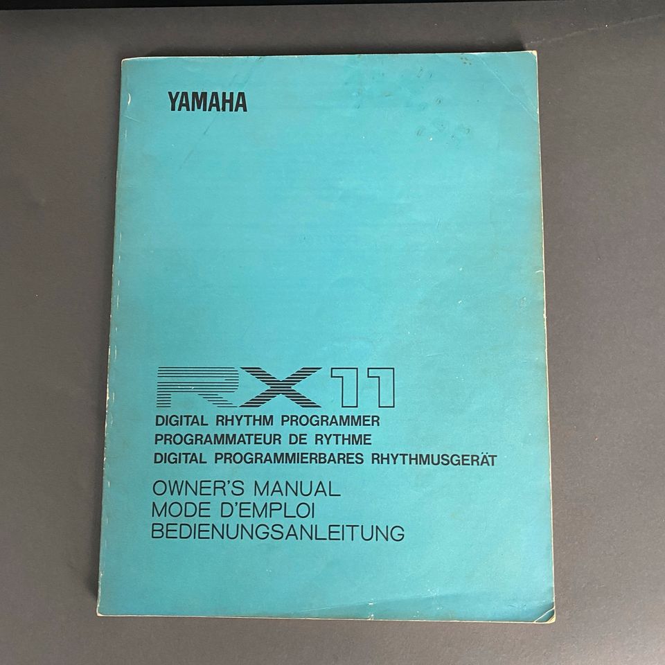 1980er Yamaha RX-11 Drumcomputer RX 11 original BD Anleitung in Herne