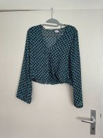 Bluse cropped Damen geblümt Größe S Berlin - Steglitz Vorschau