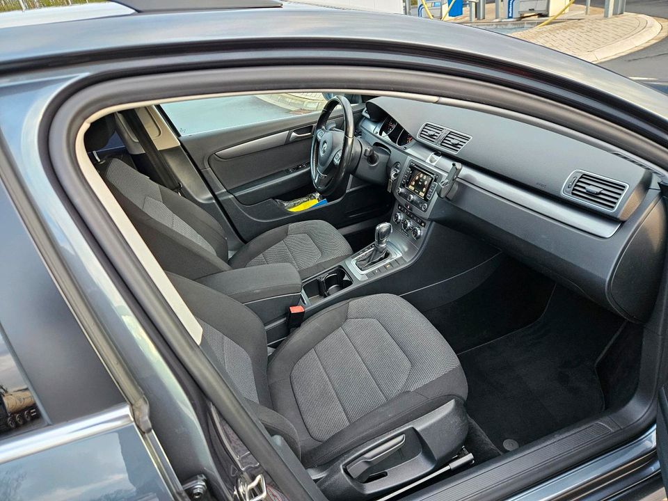 Volkswagen Passat - 2.0 TDI - BlueMotion in Voerde (Niederrhein)