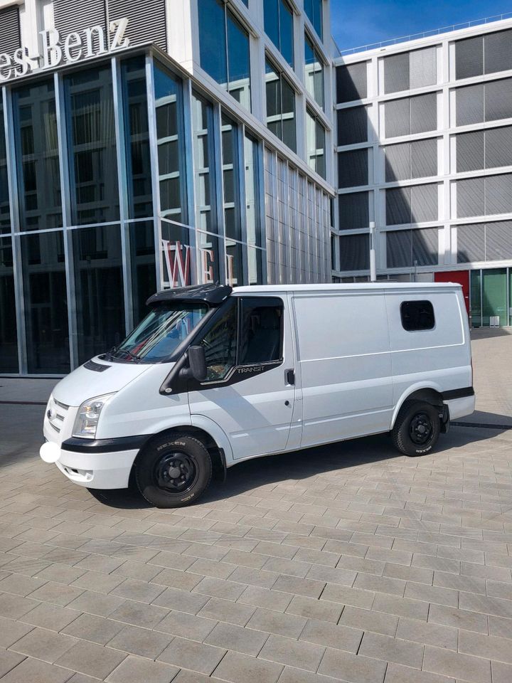 ×Wenig KM× Ford Transit / Camper / Wohnmobil - Längsbetten in Stuttgart