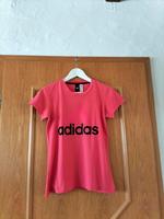 T-Shirt Gr. s von Adidas Nordrhein-Westfalen - Wenden Vorschau