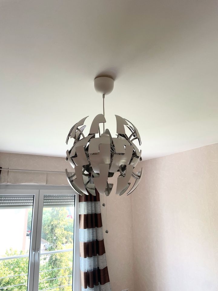 Ikea PS 2014 Hängelampe Hängeleuchte Deckenlampe Weiß Silber in Schlitz