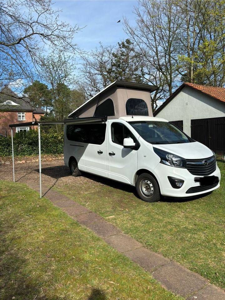 Van Bus mit Aufstelldach Opel Vivaro neuer TüV in Reinbek