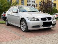 Bmw 318i in Silber Berlin - Lichtenberg Vorschau