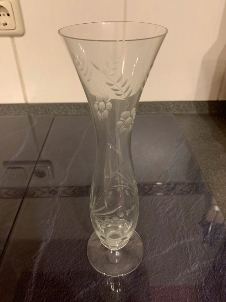 Schöne elegante Vase zu verkaufen in Augsburg