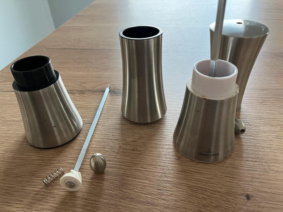 Villeroy & Boch Home Elements Pfeffer- & Salzmühle Edelstahl matt in Lübeck