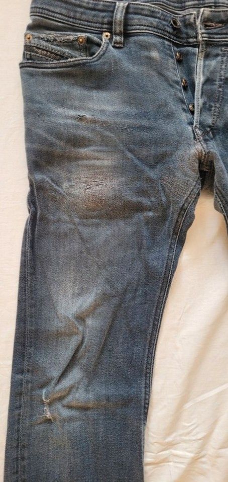 DIESEL Safado Herren jeans, W32 L32, schwarz, in Krefeld