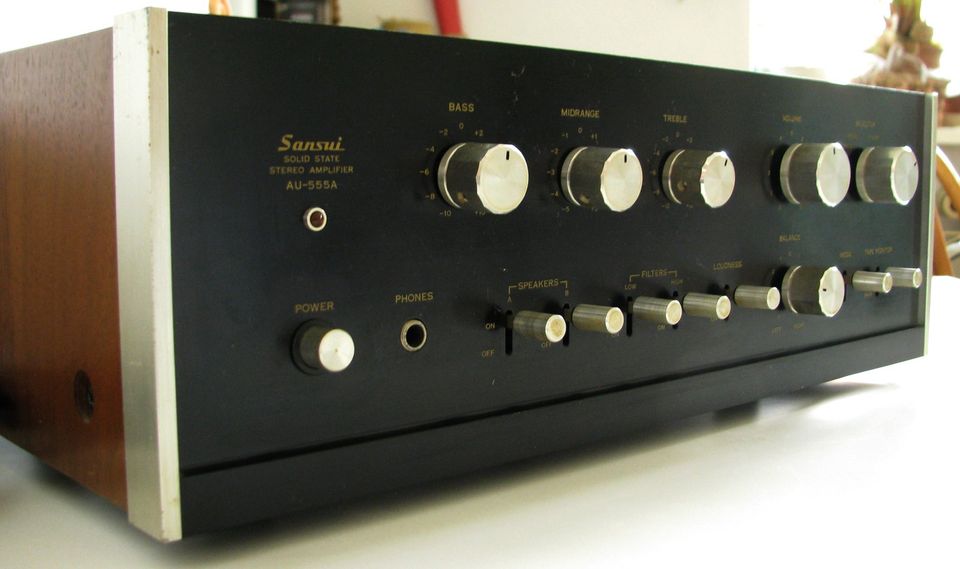 Sansui AU-555A – Stereo Vollverstärker in Berlin