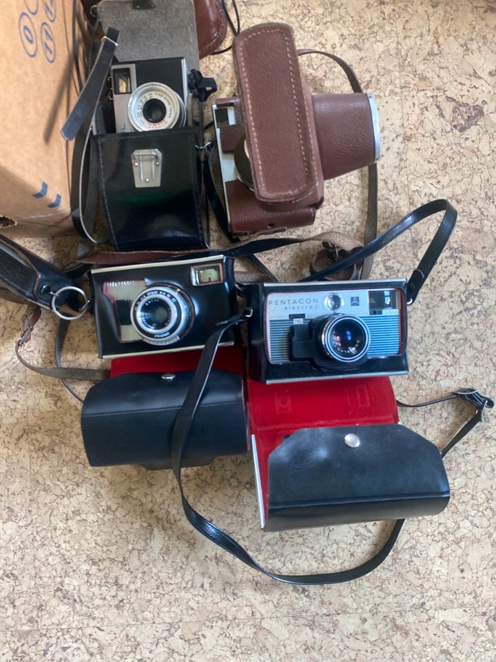 Kamera Konvulut DDR Cam Fotoapparate in Rackwitz