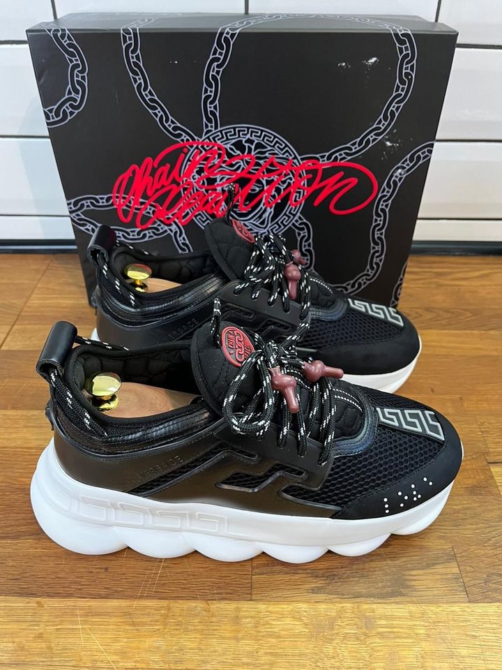 Versace Chain Reaction Sneaker in Köln