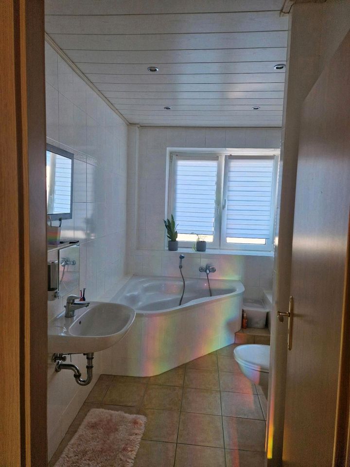 3 Zimmer Wohnung mit Gäste WC in Oberhof in Oberhof