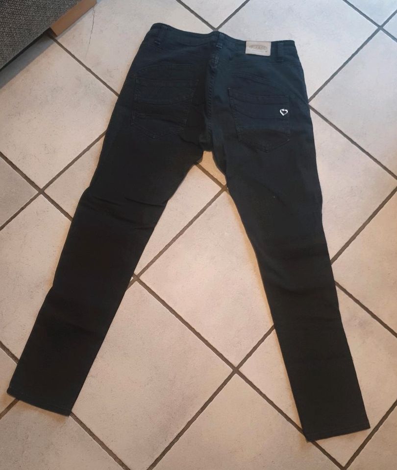 Damen PLEASE Jeans in M schwarz top in Gelsenkirchen