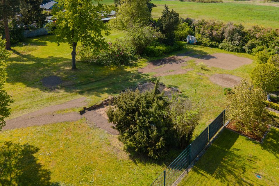 Bauträgerfreies und erschlossenes Baugrundstück: Flexibel bebaubar und direkt am Feld in Vogelsdorf in Vogelsdorf