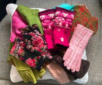 Damen Schal Tuch Pulswärmer Armstulpen Handschuhe rosa Blüten Berlin - Spandau Vorschau