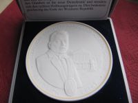 Porzellan Meissen: Medaille Thaler Friedrich Ebert Bayern - Adelsried Vorschau