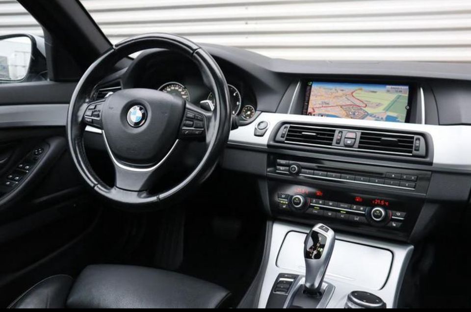 BMW 520d Touring | Luxury Edition | Pano | AHK | Leder | 2017 in Ringe
