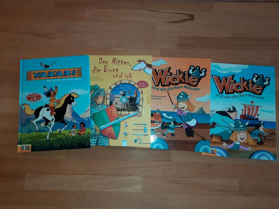 4 x tolle Kinderbücher XXL  Yakari  - Wickie -  Der Ritter....... in Bodenkirchen