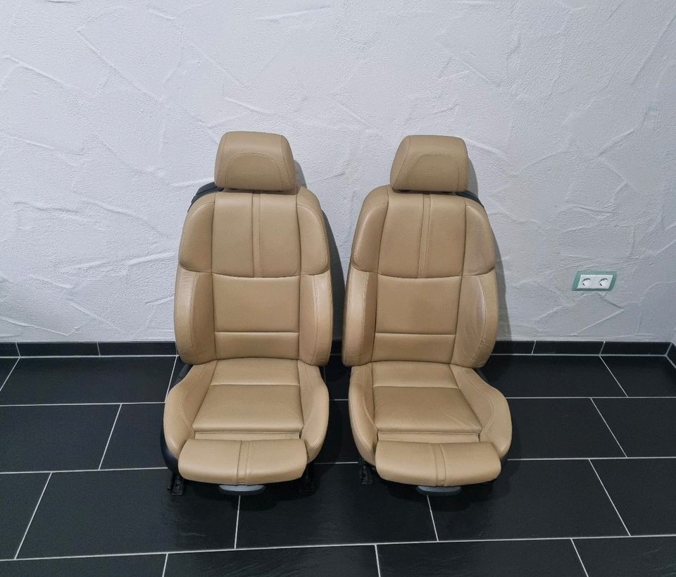 Original BMW E92 M3 Innenausstattung Leder Novillo Bambus - Beige in Neubrunn