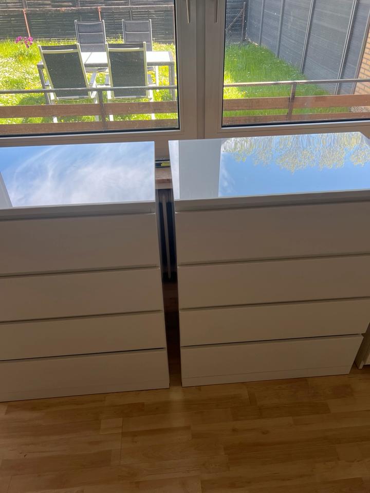 Ikea malm Kommode mit 4 Schubladen HOCHGLANZ *3 Mal vorhanden* in Grevenbroich