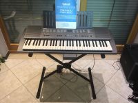 Keyboard Yamaha Portatone PSR 300 einschl. Keyboardständer Bayern - Neudrossenfeld Vorschau