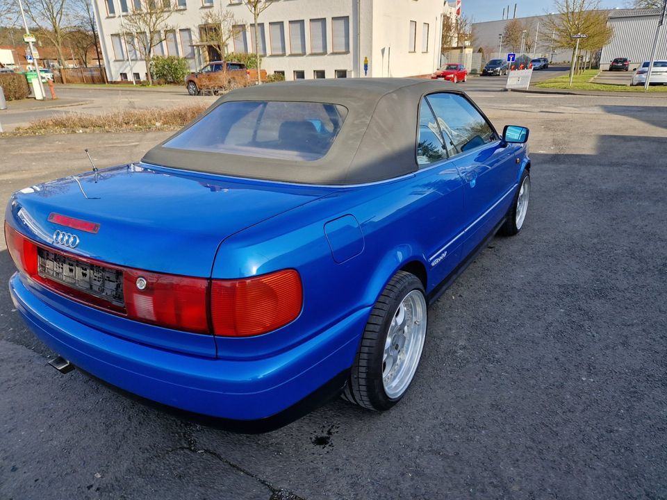 Audi Cabriolet 1.8 TÜV NEU Sitzheizung Leder in Hauneck