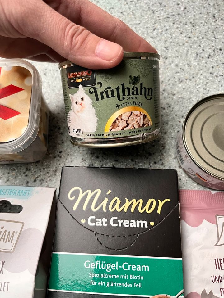 Katzenfutter Mix in Leopoldshöhe