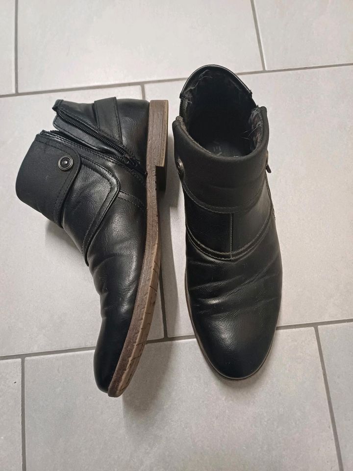 Herren Schuhe, jeweils Gr. 43 in Groß-Umstadt