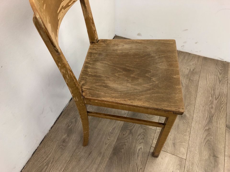 #A Stuhl einzeln Holz Shabby ohne Polster Wohnzimmer Deko DDR in Burgstädt