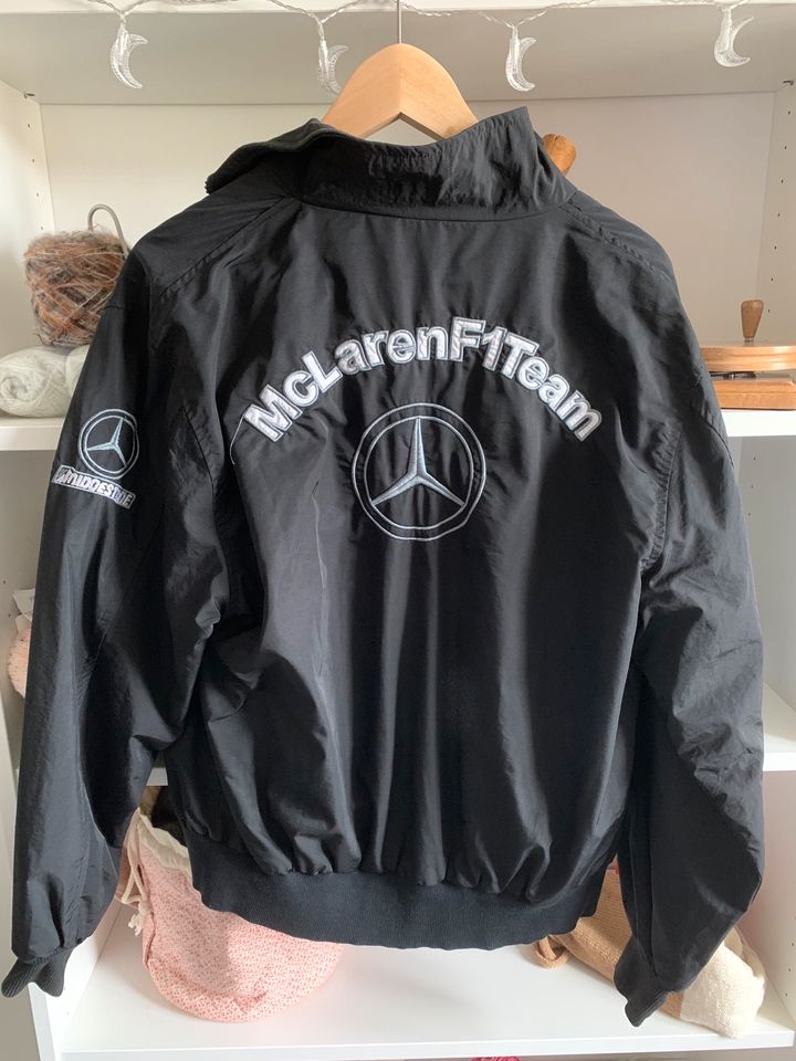 Mercedes Vintage Bomberjacke McLaren Racing Team Gr. m in Karlshuld