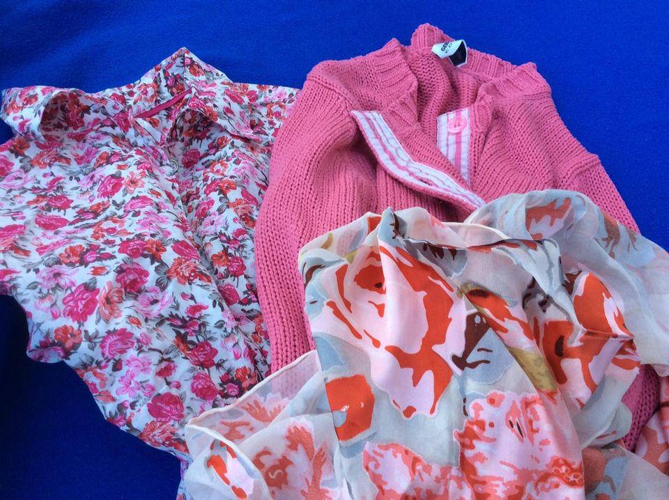 Gerry Weber Strickjacke rosa Bluse Blumen Trachten Schal m. Seide in Bayern  - Alzenau | eBay Kleinanzeigen ist jetzt Kleinanzeigen