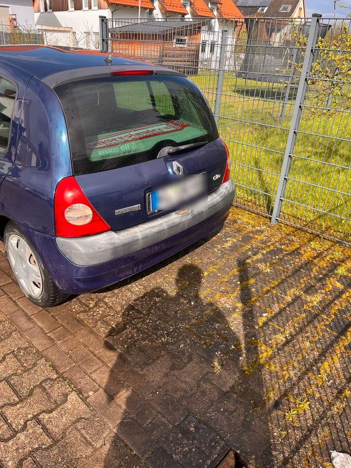 Renault Clio 1.2 in Enkenbach-Alsenborn