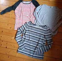 Drei Shirts Langarm Blusen Kleiderpaket Streifen Gr.XS Niedersachsen - Vechta Vorschau