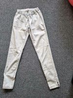 Jeans mit Gummizug für Mädchen hellblau 4€ Gr. XS 158 Niedersachsen - Wienhausen Vorschau